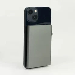 Alternative view of Portacarte magnetico